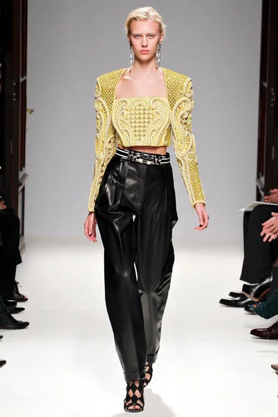 Look 22